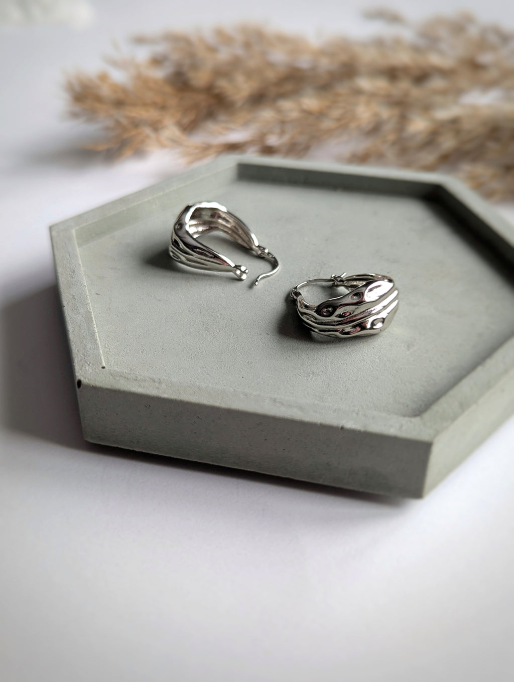Boucles ondes argentées