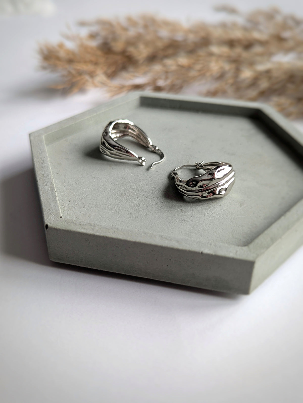 Boucles ondes argentées