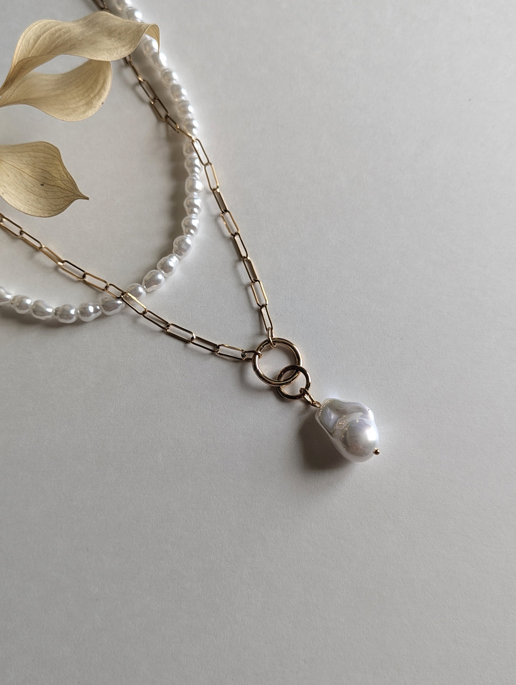 collier perles Sélénite